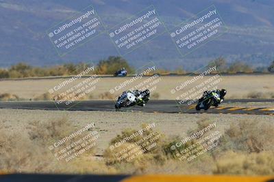 media/Jan-22-2023-CVMA (Sun) [[66d43cdebf]]/Race 11 Stock 1000 Shootout/
